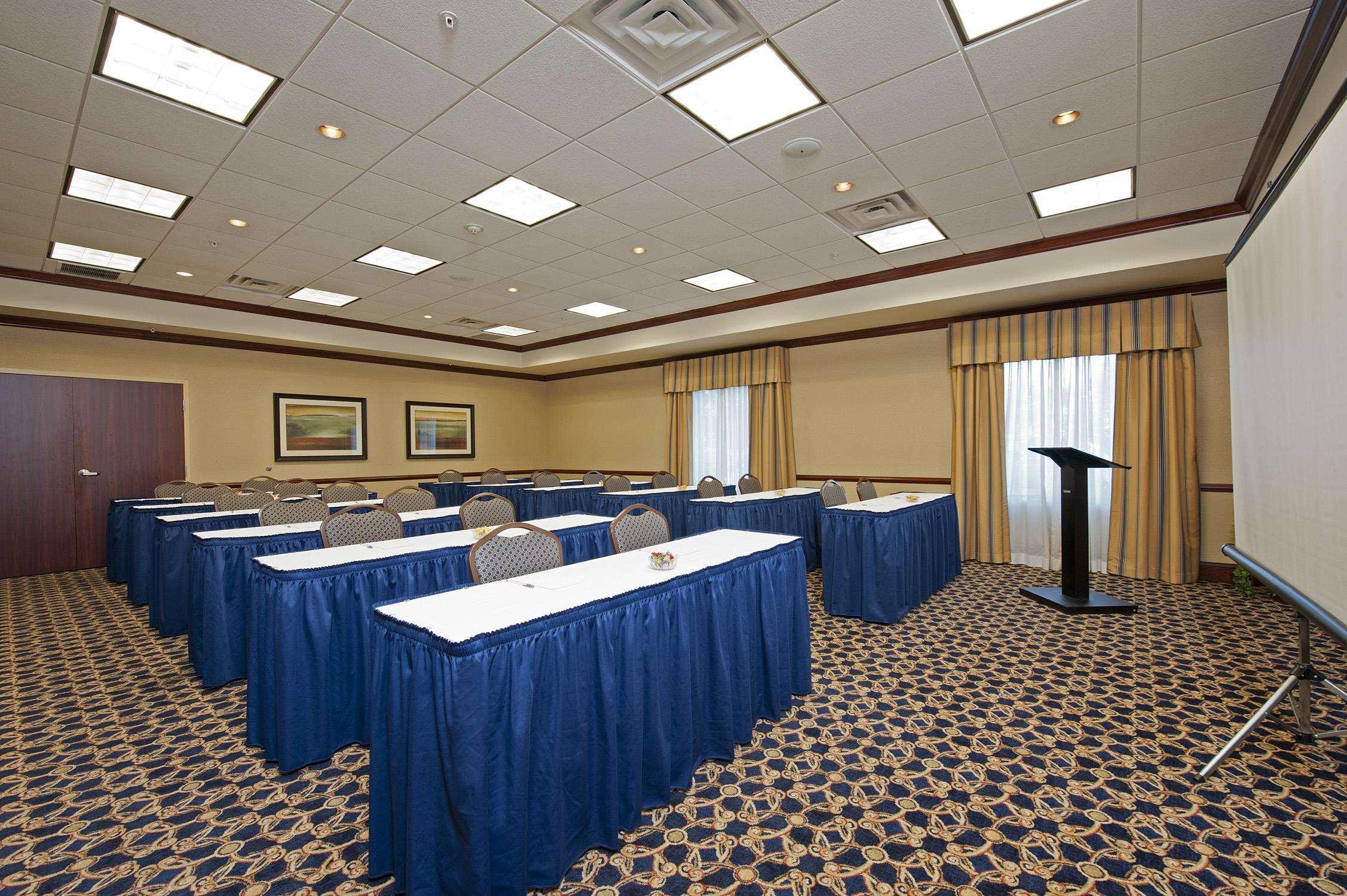 Hampton Inn & Suites Indianapolis-Airport Facilități foto
